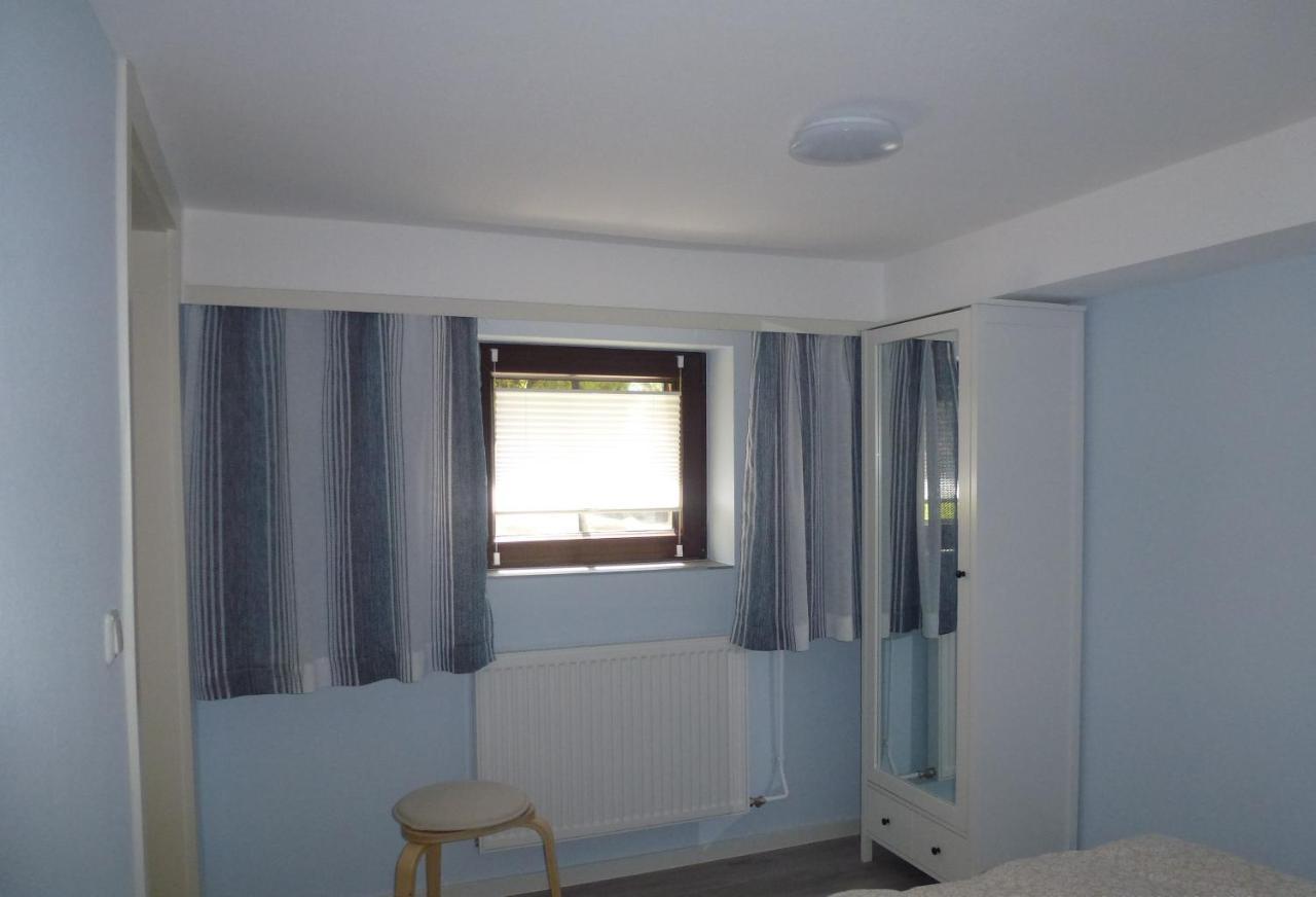 Ferienwohnung Zum Hochufer Lohme Exterior foto